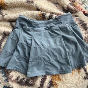 lulu limited edition skirt!